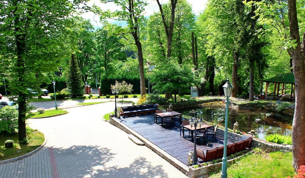 Hotel Szrenicowy Dwor Шклярска Поремба Екстериор снимка