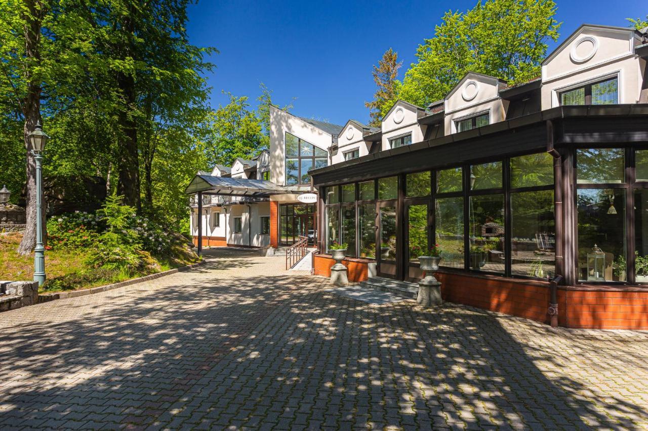 Hotel Szrenicowy Dwor Шклярска Поремба Екстериор снимка